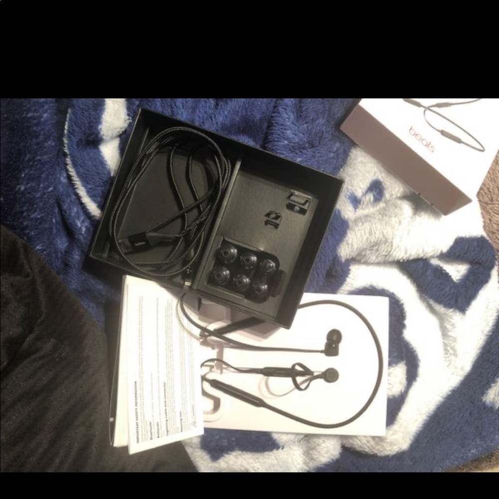 Beats X